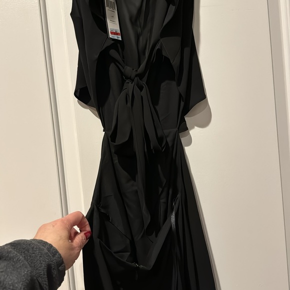 BCBGMAXAZRIA FIONA Gown silky georgette embellished SZ 6 NWT - Picture 11 of 16